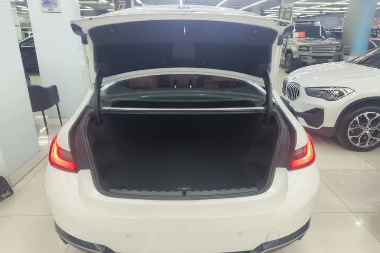 Used BMW i3 2025 eDrive 40 L Midnight Edition