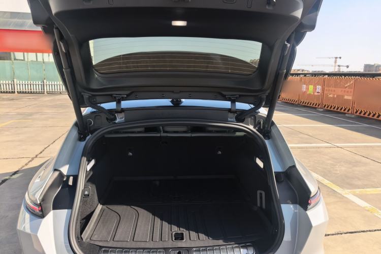 Used Nio ET5T 2025 75 kWh Touring