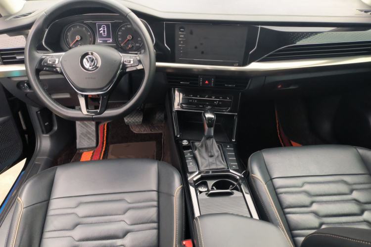 Used Volkswagen Passat 2020 330TSI Elite Edition China VI
