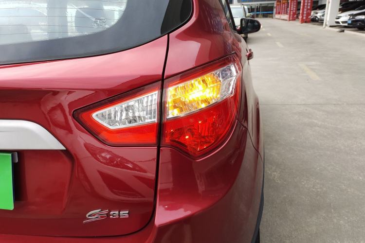 Used Changan CS35 2014 1.6L Manual Luxury Model China IV Standard