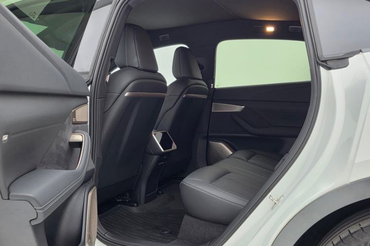 Used ONVO L60 2024 60 kWh Rear-Drive Version
