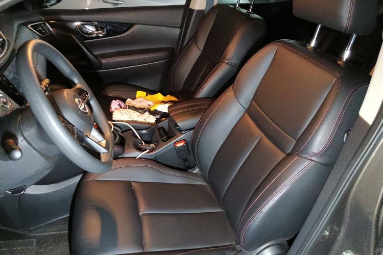 Used Nissan Qashqai 2023 Classic 2.0L CVT XV Comfort Edition
