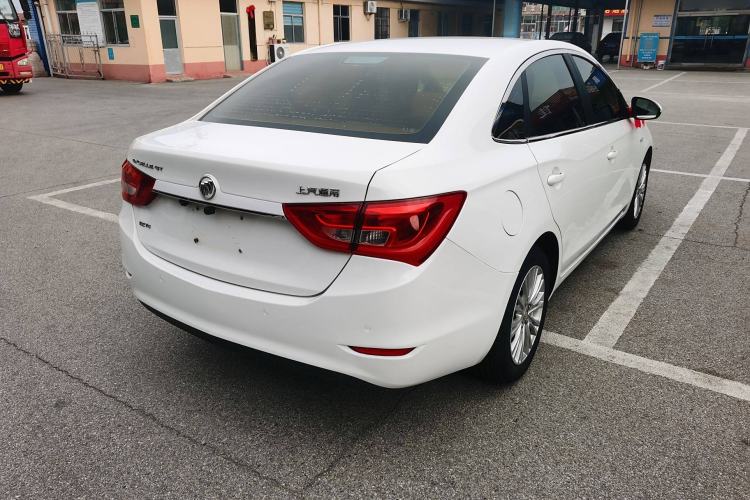 Used Buick GT 2017 15N Automatic Elite Version
