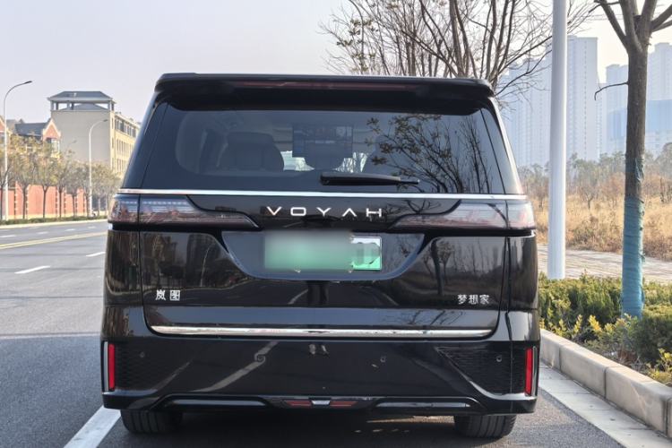 Used VOYAH Dream 2025 PHEV Four-Wheel Drive Prestige Kunpeng Edition
