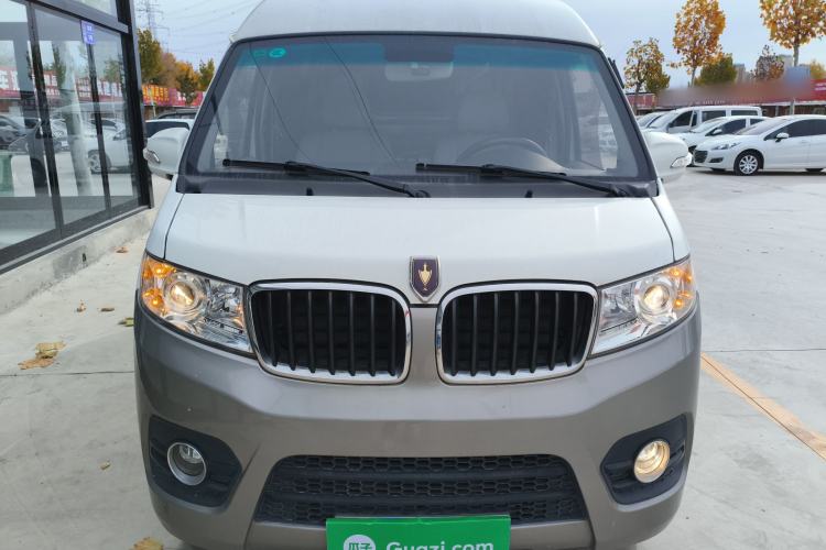 Used Jinbei New Hiace X30L 2019 1.5L Van Wealth Edition China VI SWC15M
