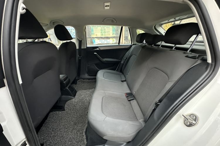 Used Volkswagen Santana 2015 Haval H6 1.6L Automatic Luxury Model