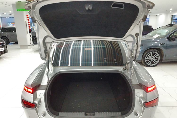 Used XPeng P7 2022 670N+