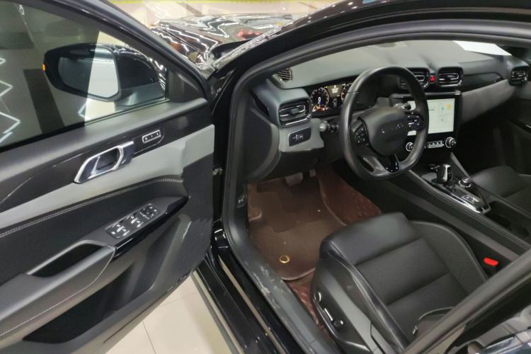 Used Lynk & Co 03 2022 1.5TD DCT JingPro
