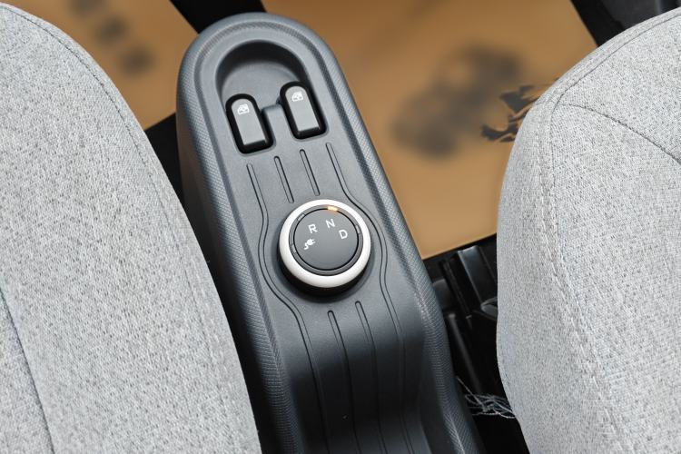 Used Wuling Hongguang MINIEV 2021 Macaron Premium Model – Lithium Iron Phosphate
