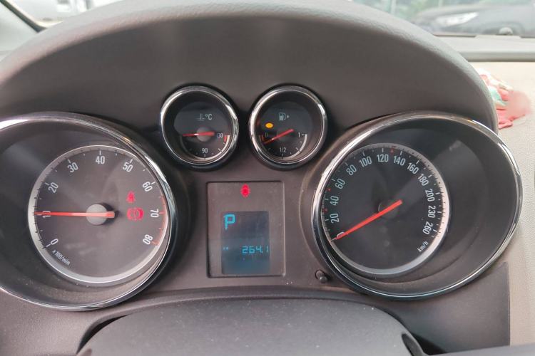 Used Buick GT 2014 XT 1.6L Automatic Comfort Edition
