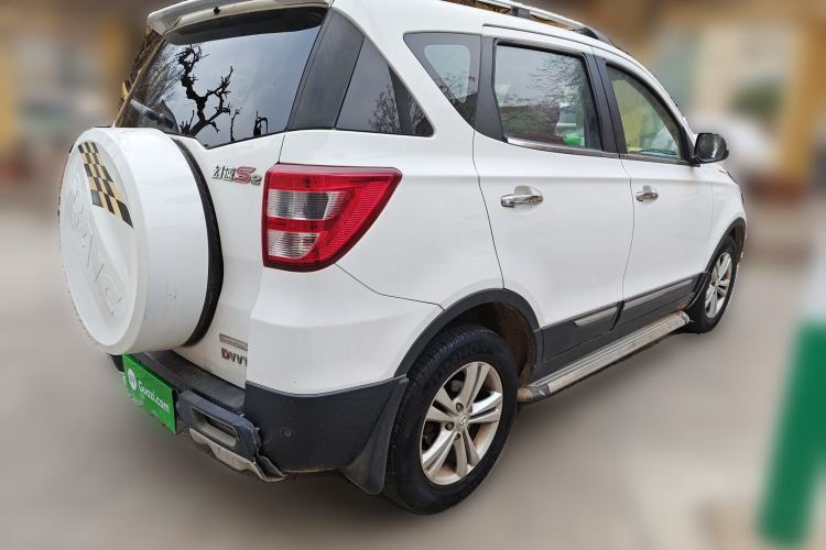 Used HYOSOW S2 2015 1.5L Manual Luxury Model China IV Standard
