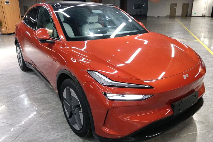 Used ONVO L60 2024 60 kWh Rear-Drive Version