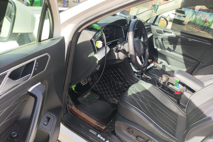 Used Volkswagen Tiguan L 2022 330TSI Automatic Two-Wheel Drive R-Line Enhanced Edition