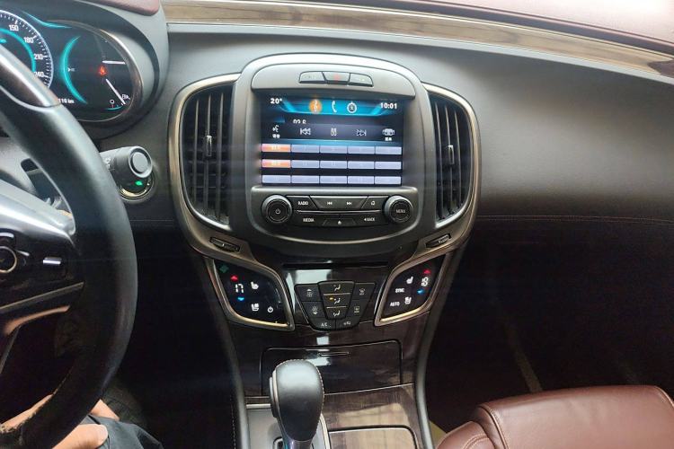 Used Buick LaCrosse 2014 2.0T SIDI Smart Luxury Flagship Edition
