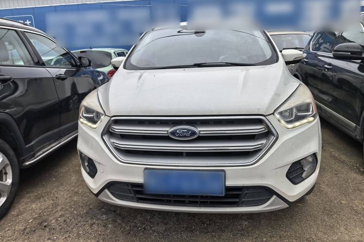 Used Ford Kuga 2017 EcoBoost 180 Two-Wheel-Drive Platinum Edition
