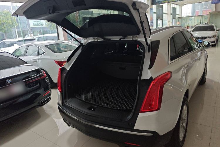 Used Cadillac XT5 2018 28E Four-Wheel Drive Tech Version
