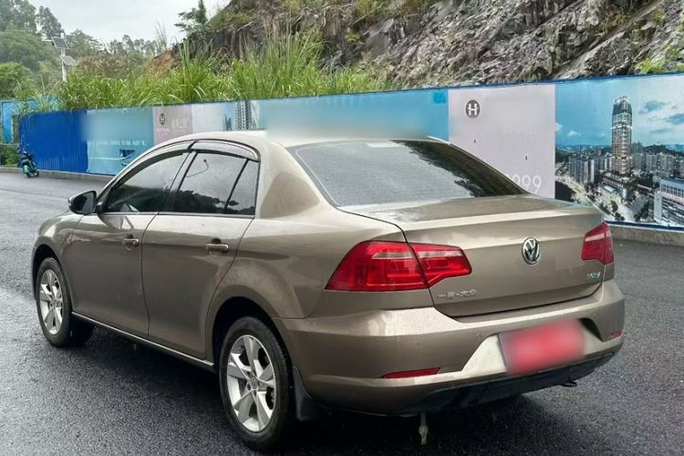 Used Volkswagen Bora 2015 Value Edition 1.6L Automatic Fashion Version