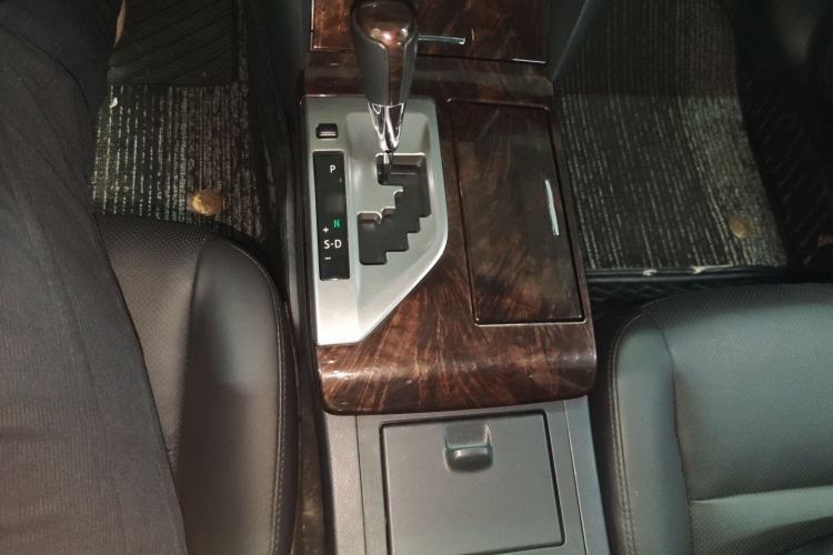 Used Toyota Camry 2015 2.0G Premier Edition
