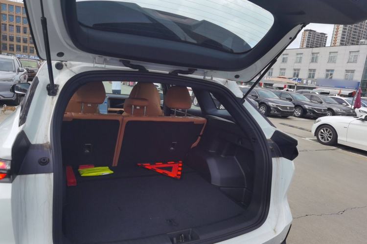 Used  L7 2025 EM-i 115km Long-Range Version
