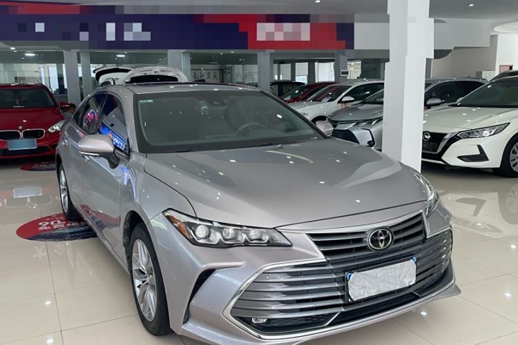Used Toyota Avalon 2019 2.0L Luxury Edition China VI Standard
