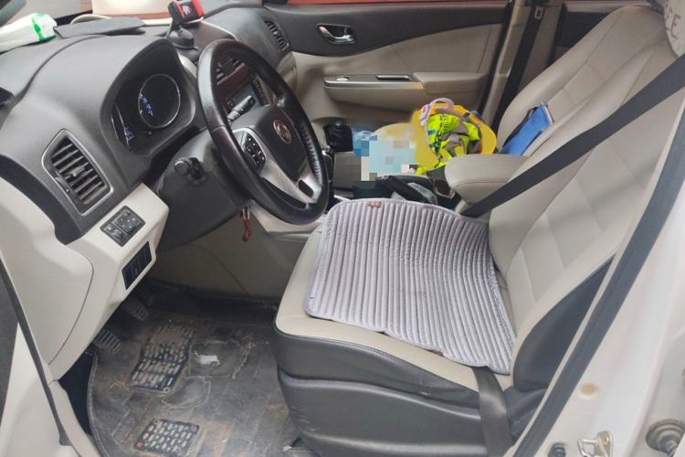 Used FORTHING S500 2016 1.6L manual luxury version
