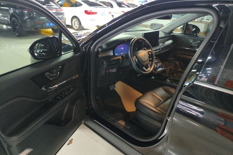 Used Lincoln Corsair 2022 2.0T Two-Wheel Drive Deluxe Edition
