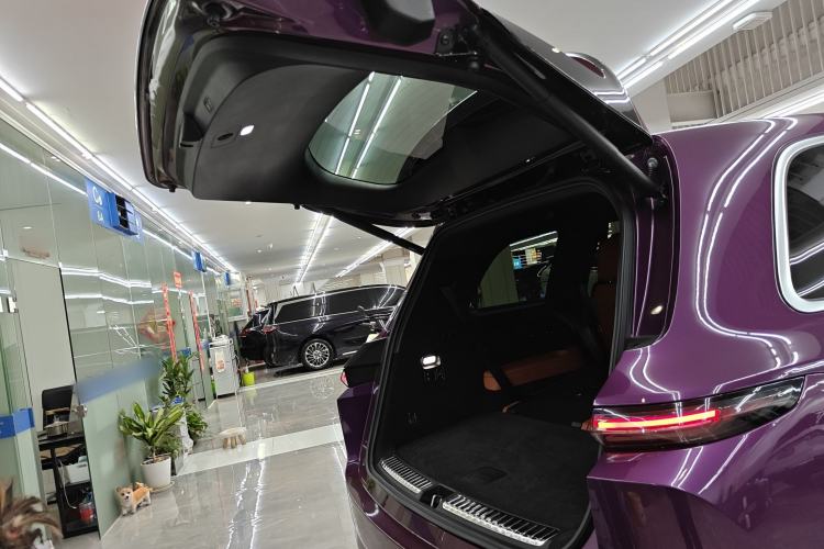 Used Li Auto L9 2022 Max model
