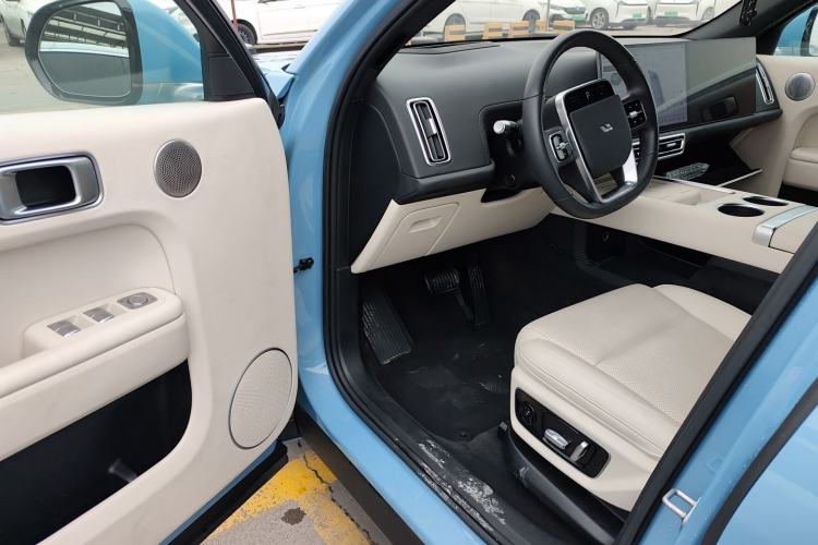 Used Li Auto L7 2024 Ultra Model
