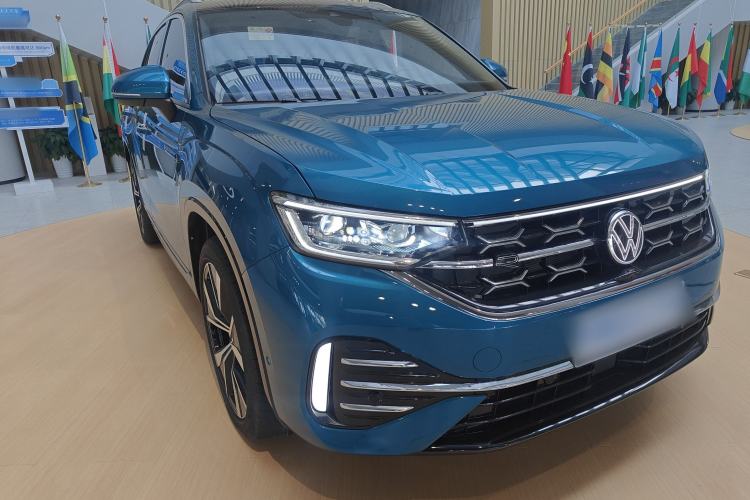 Used Volkswagen Tayron 2023 380TSI Four-Wheel Drive R-Line Pro Smart Edition
