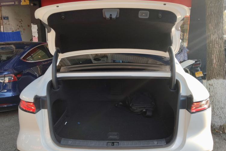 Used VOYAH PASSION 2023 Four-Wheel Drive Standard Edition