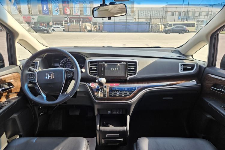 Used Honda Odyssey 2017 2.4L Smart Edition