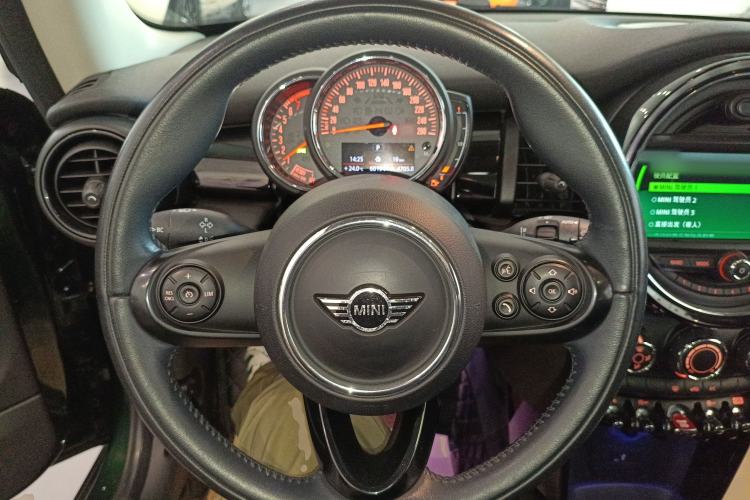 Used MINI MINI 2018 1.5T COOPER Classic Edition