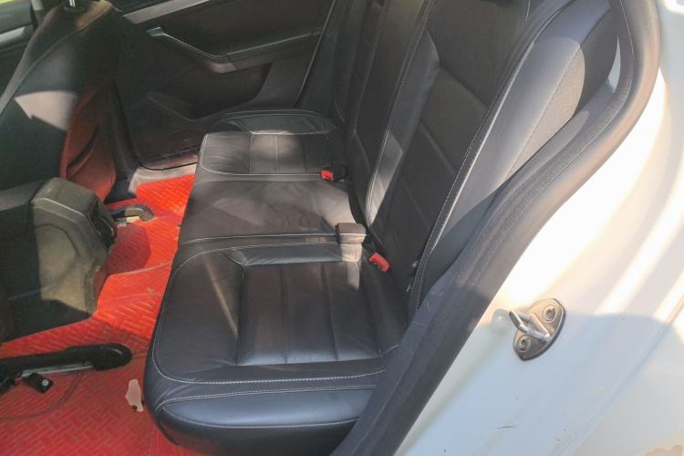 Used Volkswagen Gran Lavida 2015 230TSI DSG Comfort Edition
