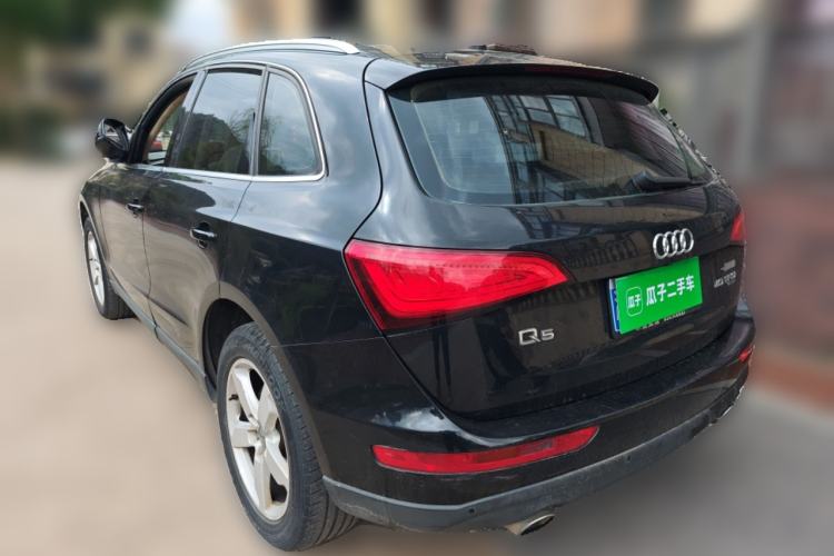 Used Audi Q5 2015 40 TFSI Comfort Model
