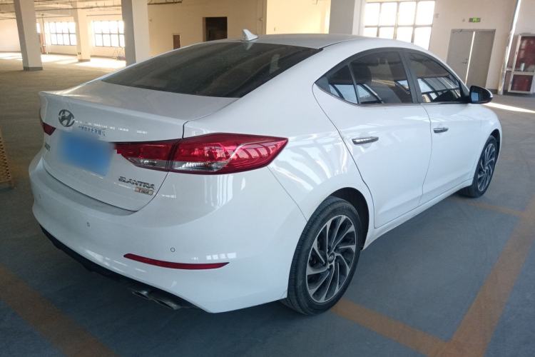 Used Hyundai Elantra 2020 1.4T Dual-Clutch Xuan Dong · Dynamic Version
