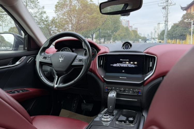 Used Maserati Ghibli 2021 2.0T Sharp Edition
