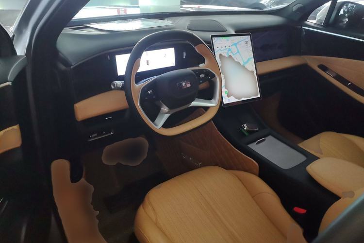 Used  L7 2023 1.5T 115 km PLUS
