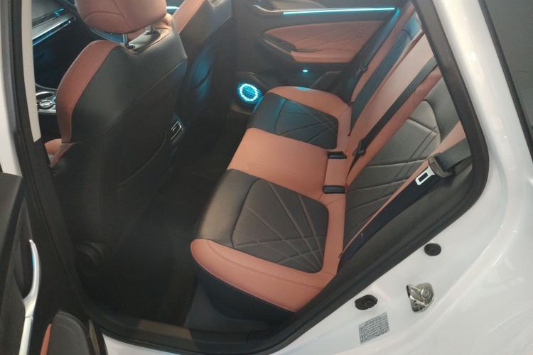 Used Changan Eado 2023 Changan Edition PLUS Blue Whale NE 1.4T GDI DCT Prestige Version