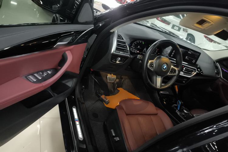 Used BMW iX3 2022 Leading Model