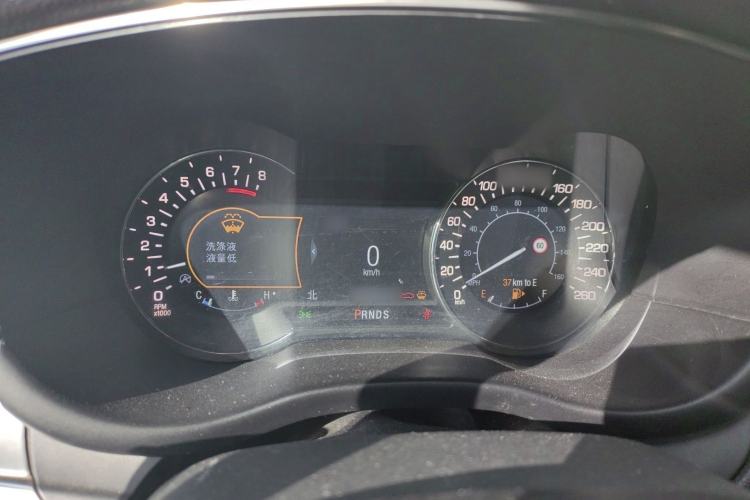 Used Lincoln MKC 2016 2.0T Two-Wheel Drive Luxury Edition
