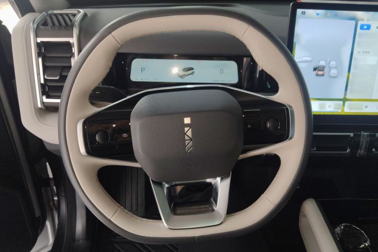 Used  03 2024 501km Four-wheel Drive Long-range Intelligent Driving Edition