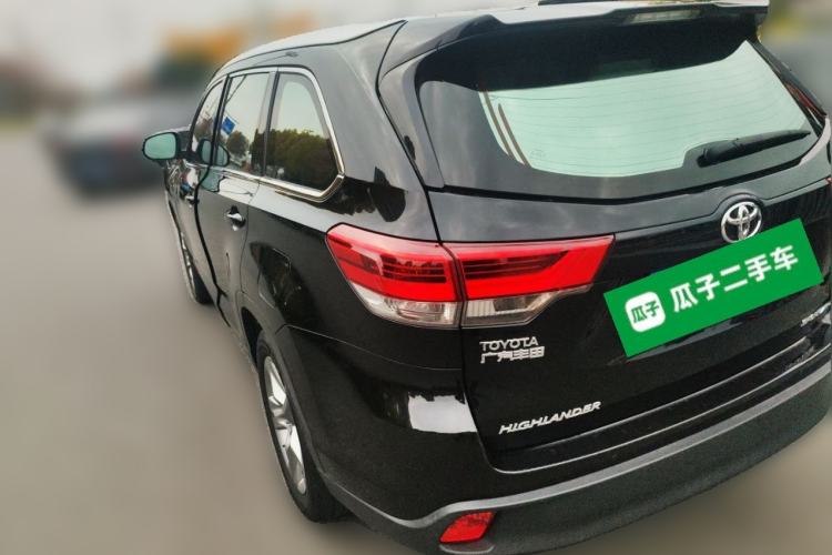 Used Toyota Highlander 2018 2.0T Four-Wheel Drive Luxury Edition 7 Seats China V Emission Standard
