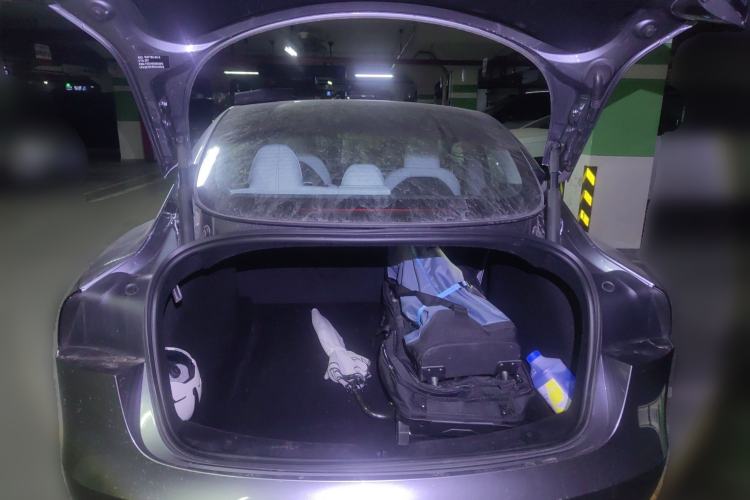 Used Tesla Model 3 2023 Long-Range All-Wheel-Drive Version
