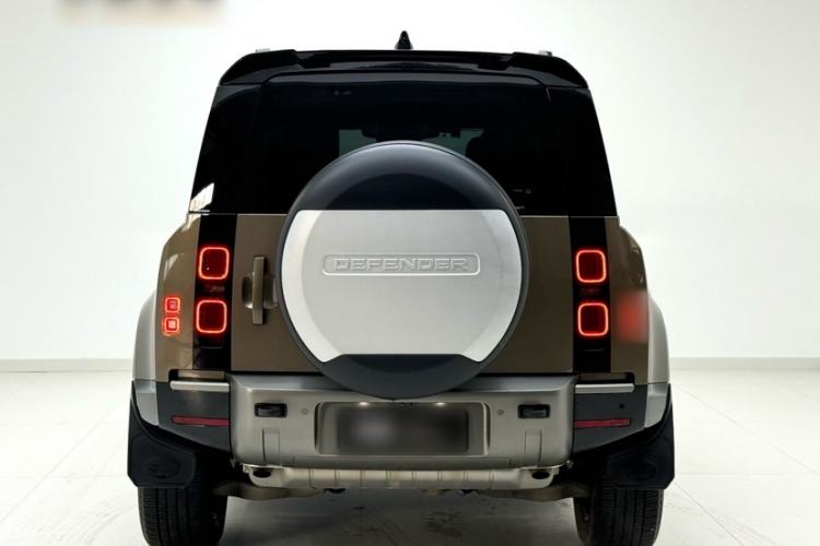 Used Land Rover Defender 2022 110 P400 X-DYNAMIC HSE
