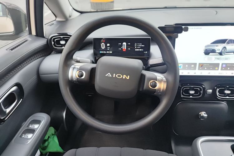 Used AION UT 2025 330 Starlight Edition
