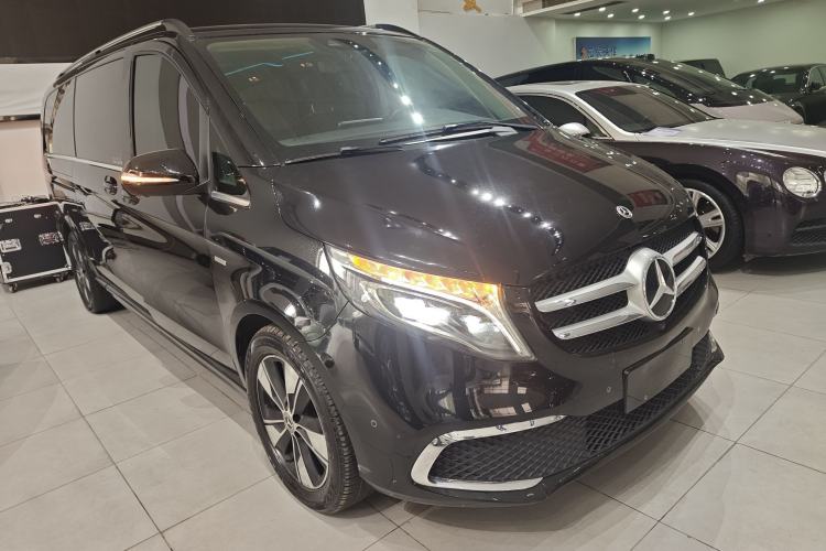 Used Mercedes-Benz V-Class 2021 V 260 L Long Wheelbase Prestige Edition
