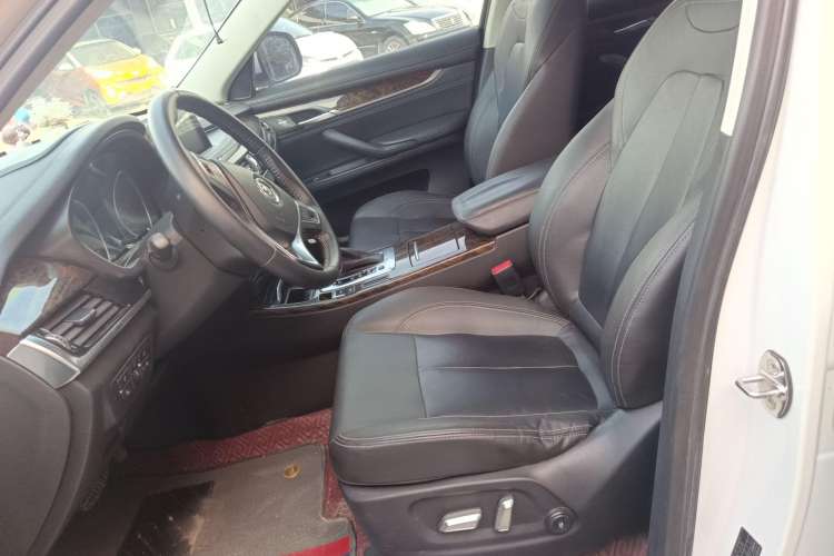 Used Hanteng X7 2016 2.0T DCT Yu Ma Edition
