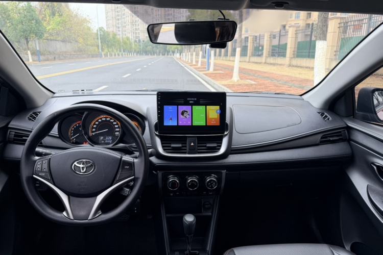 Used Toyota YARiS L 2022 X-Trail 1.5L CVT Leading PLUS Edition
