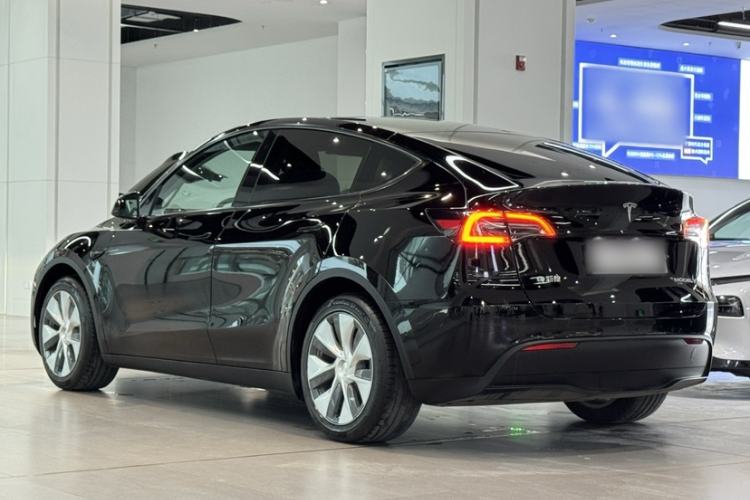 Used Tesla Model Y 2022 Rear-Wheel-Drive Version