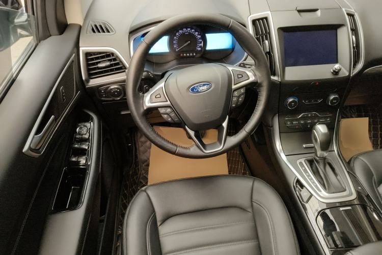 Used Ford Edge 2018 EcoBoost 245 Two-Wheel-Drive Titanium 7-Seater China VI Standard